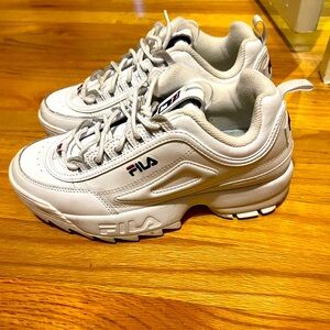 White FILA sneakers - Size 8